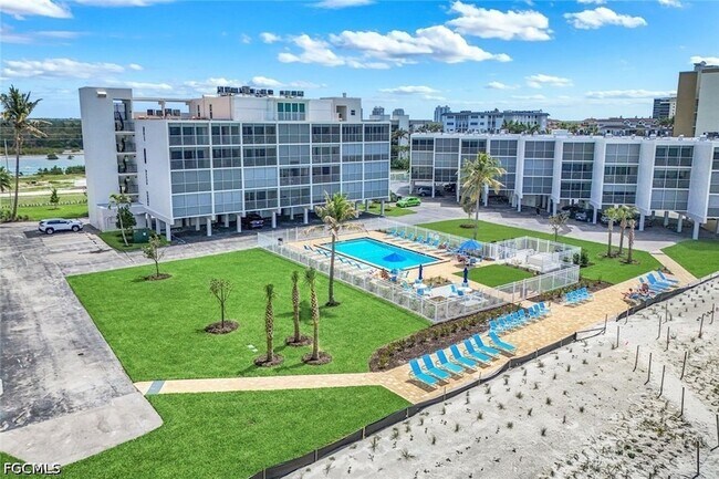 Building Photo - 25840 Hickory Blvd