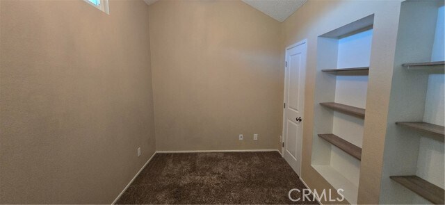 Building Photo - 26914 Rainbow Glen Dr