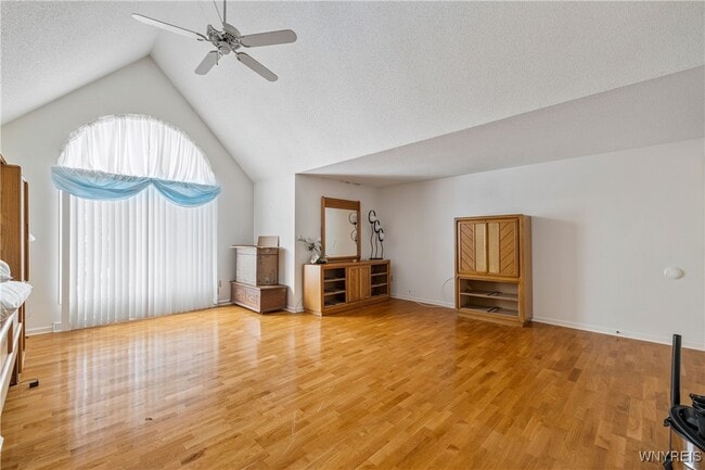 Building Photo - 66 Windsong Ct