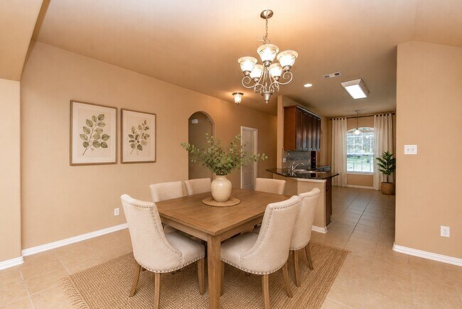 Building Photo - 26923 Glacier Creek Dr