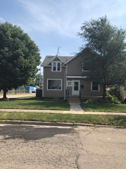 Front of property - 6703 35th Ave