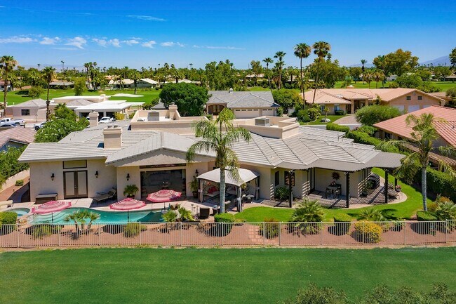 Building Photo - 43721 Chapelton Dr