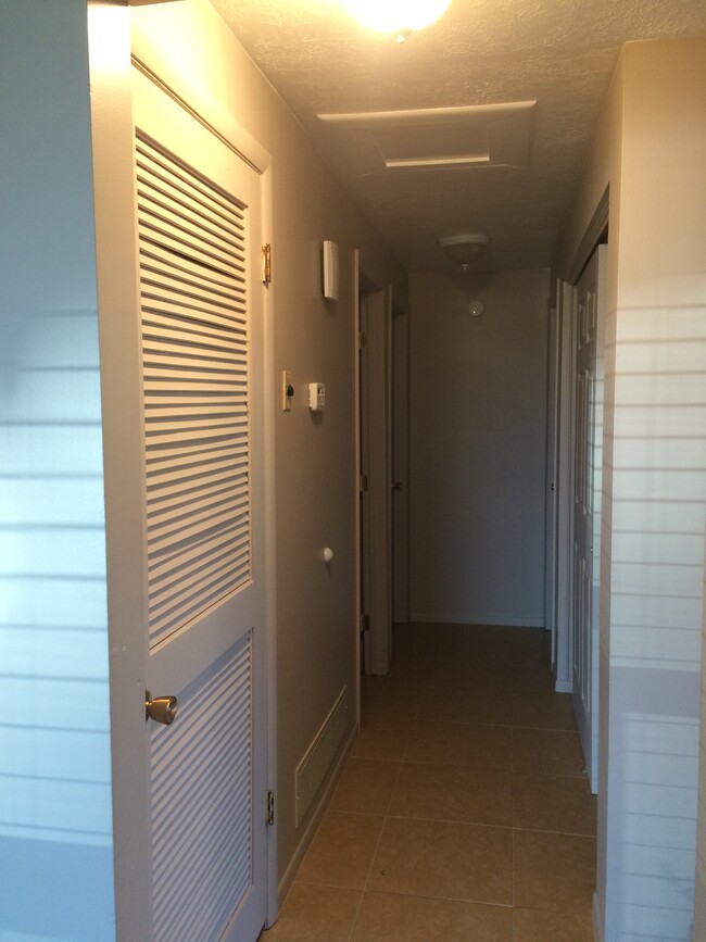 Hallway - 2283 S 3500 W