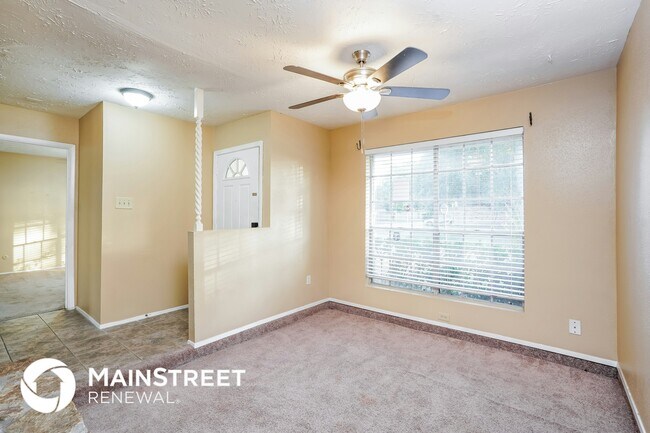 Building Photo - 4302 Stonehenge Trail
