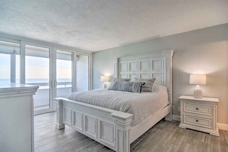 Building Photo - 17900 Gulf Blvd