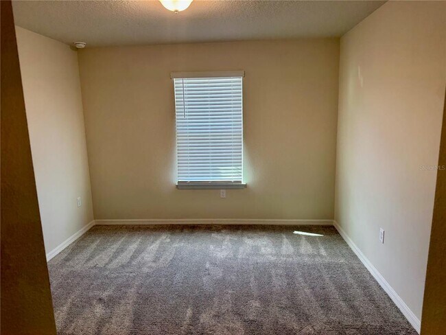 Building Photo - 3646 Oceanic Cv