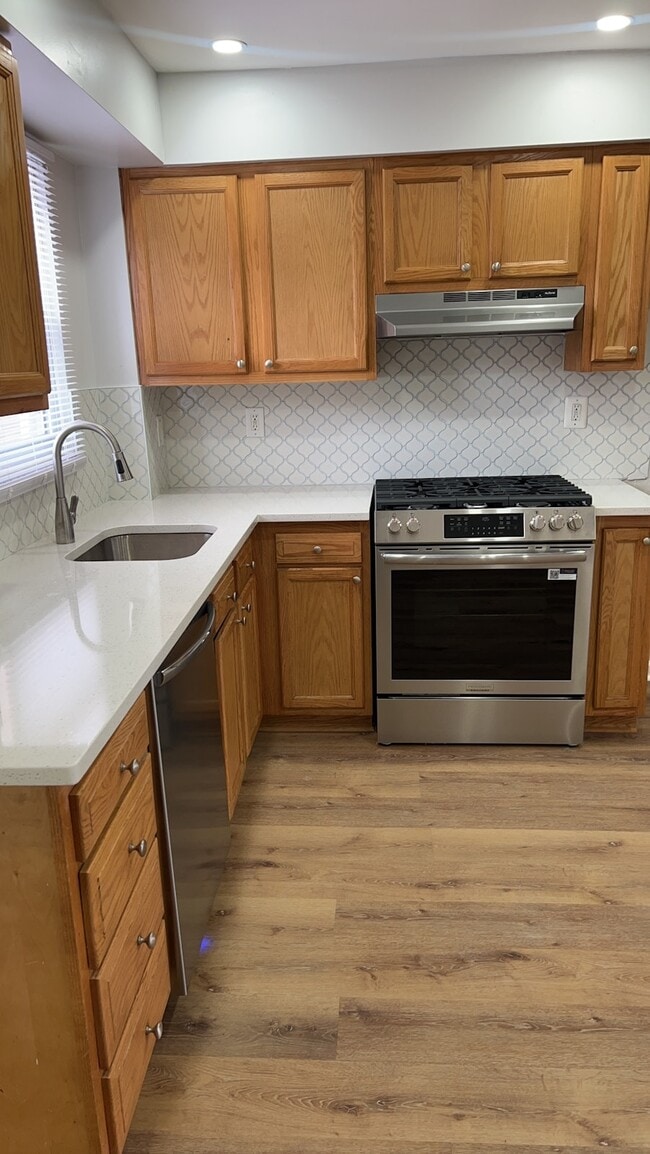 Building Photo - 3802 Lyndale Ave