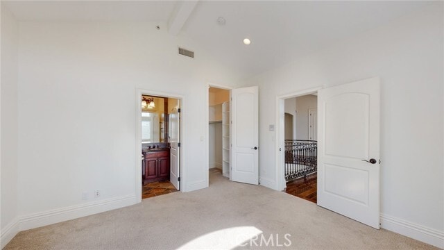 Building Photo - 1102 Slauson Ln