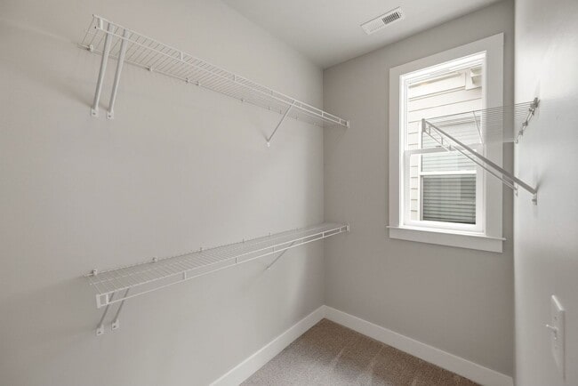 Building Photo - East Nashville Dream Rental