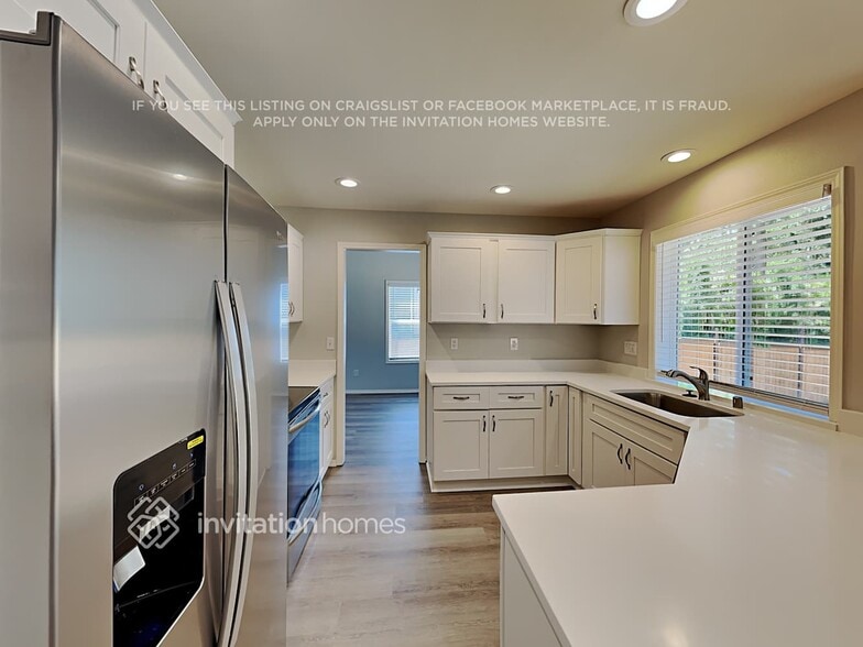 Building Photo - 18008 89th Ave E