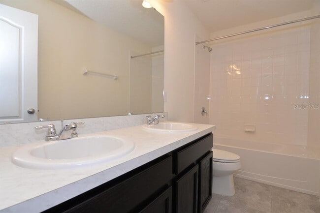 Building Photo - 413 Merry Brook Cir
