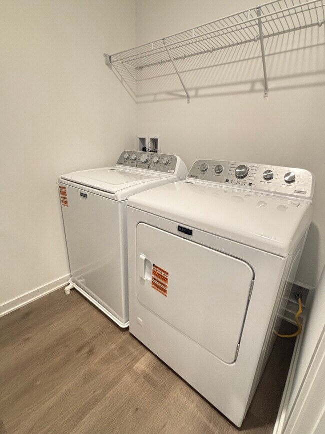 Building Photo - 2246 Barbera Dr