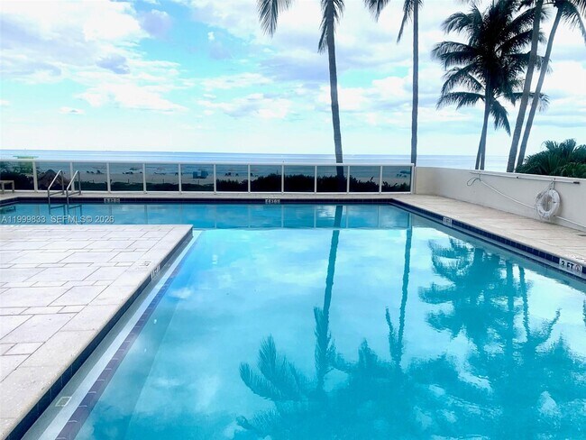 Building Photo - 5757 Collins Ave