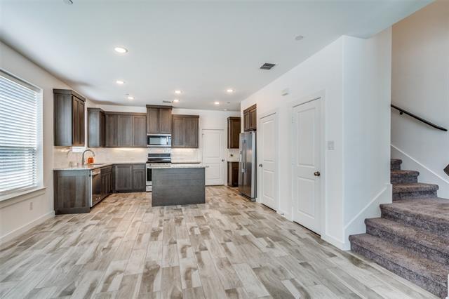 Building Photo - 500 Carmack Dr
