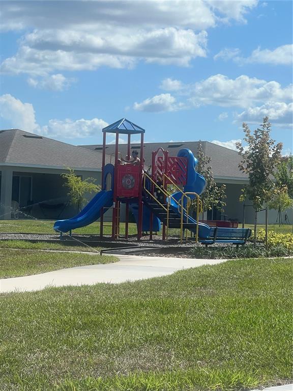 Building Photo - 190 Amberwood Way