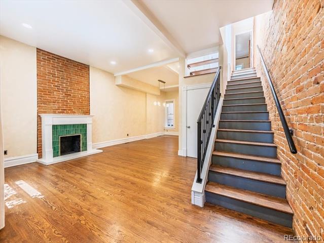 Building Photo - 2753 Champa St