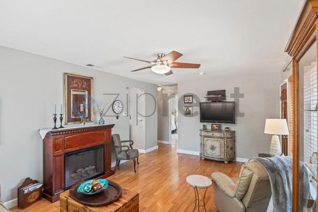 Building Photo - 262 Arbor Valley Dr