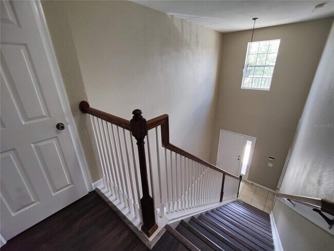 Building Photo - 2980 Ashland Ln S