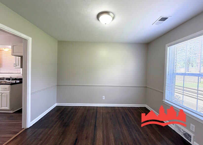 Building Photo - Introducing our newly renovated home in Ba...