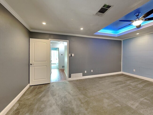 Building Photo - 10114 Branwood Ln