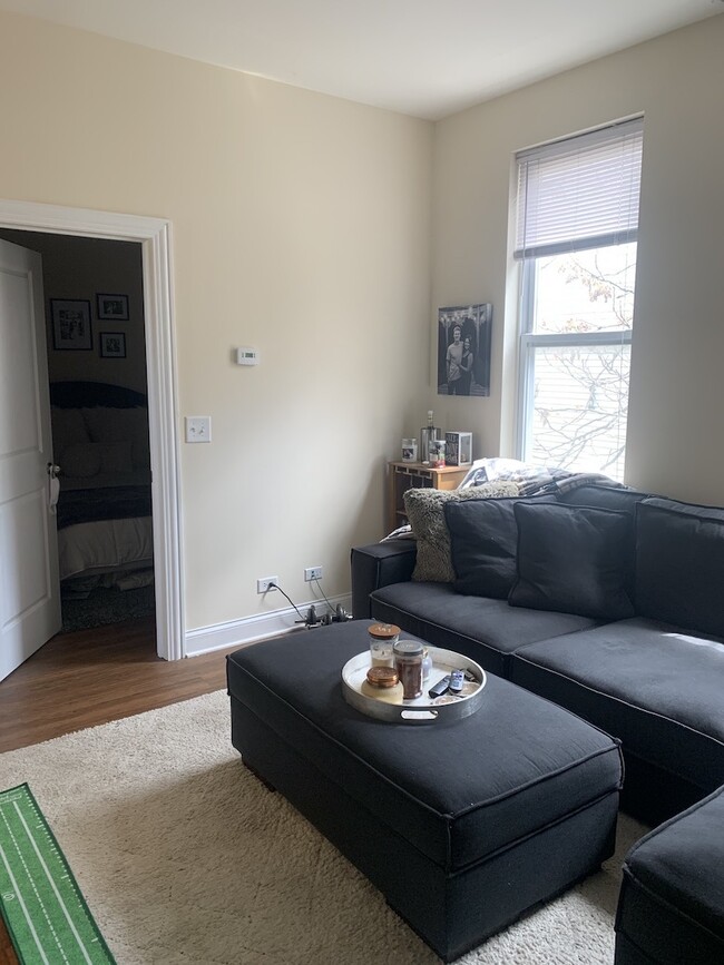 Building Photo - 1738 W Huron St