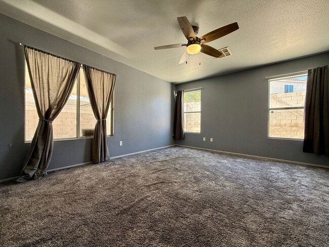 Building Photo - Northwest/Centennial Hills - 3BD SINGLE STORY HOME, GRANITE COUNTER TOPS, STAINLESS STEEL APPLIAN...