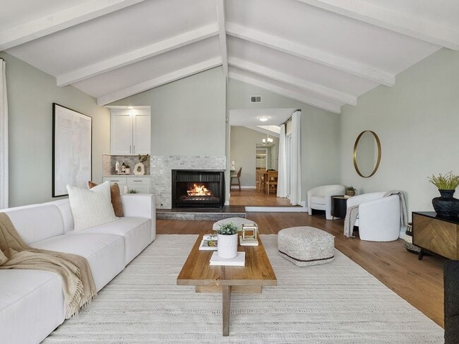 Building Photo - 1141 Stanford Ave