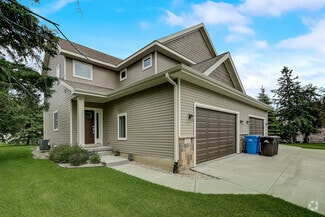 Building Photo - 714 Bristol Bay