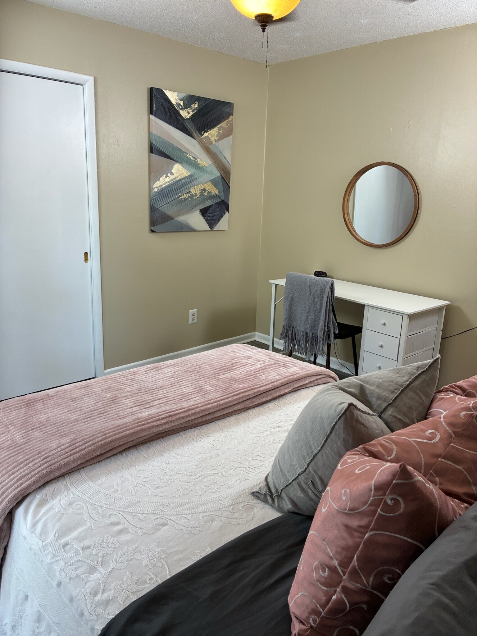 Building Photo - 410 Etowah Ave