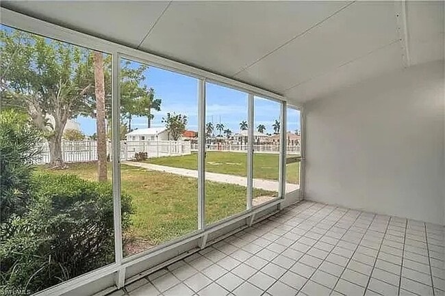 Building Photo - 18010 San Carlos Blvd