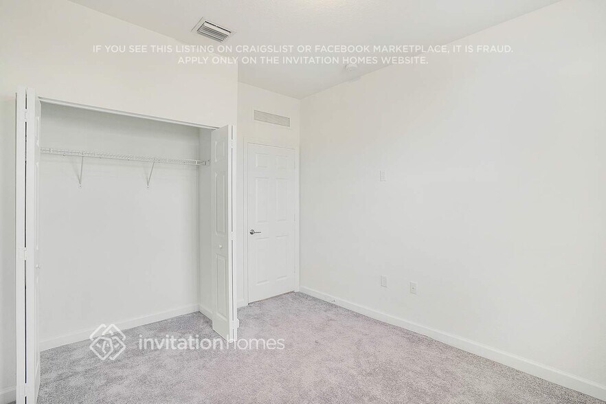 Building Photo - 2410 N 108th Dr