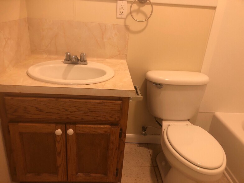 Building Photo - 45508 Sciara Ln