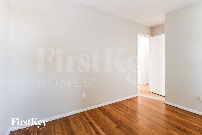 Building Photo - 11448 Raphael Pl