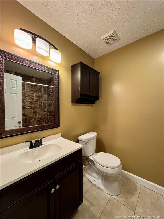 Building Photo - 5026 Waterford Dr