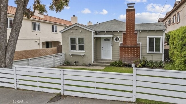 Building Photo - 2214 Rockefeller Ln