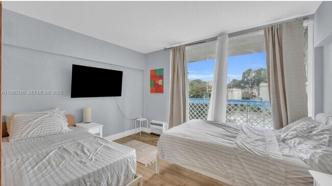 Building Photo - 1400 Pennsylvania Ave