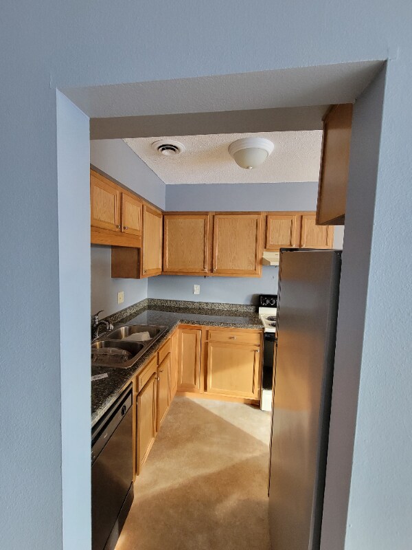 Building Photo - 1510 Oak Ridge Ln SE