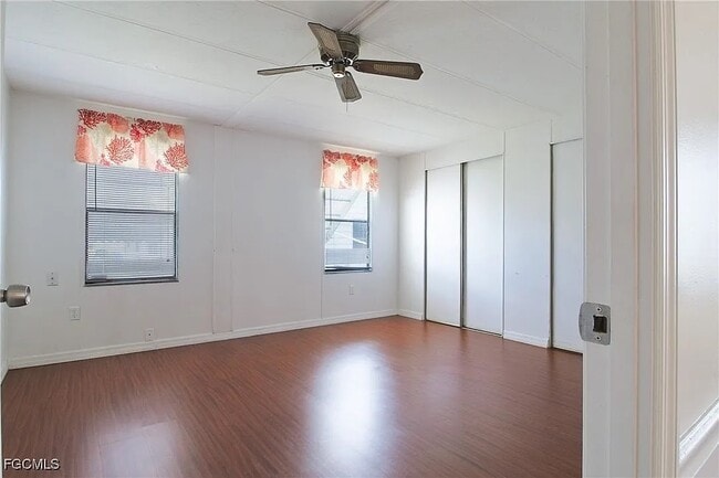 Building Photo - 5370 Country Field Cir