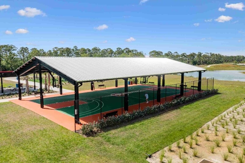 Building Photo - 17799 Oleander Ave