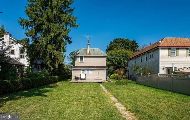 Building Photo - 62 Waterloo Ave