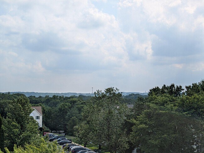 Building Photo - 17289 Vaughn Ln