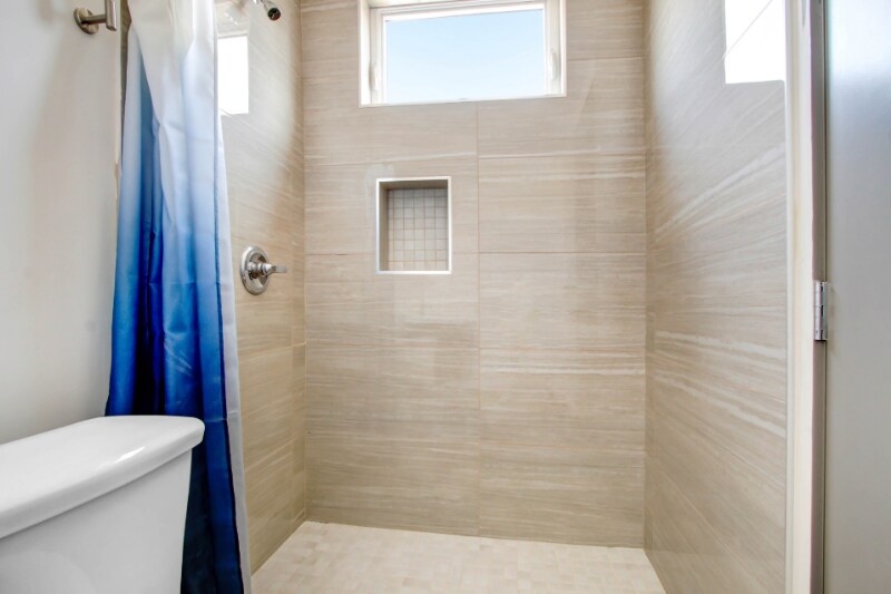 Building Photo - 5407 Huntington Dr
