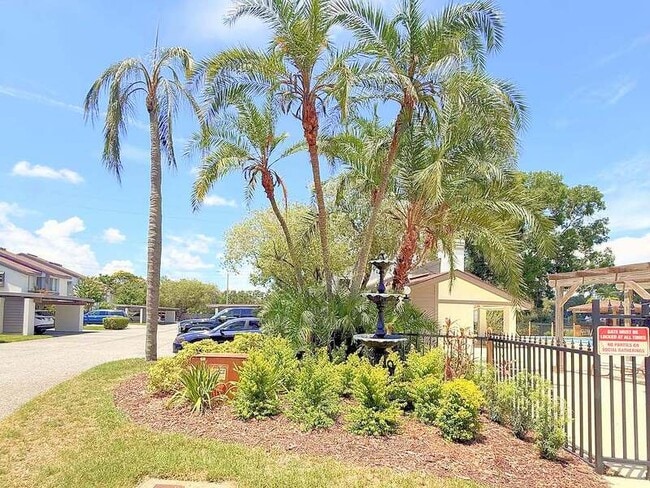Building Photo - 1723 Cypress Trace Dr