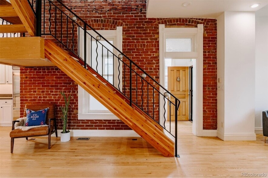 Building Photo - 311 Bannock St