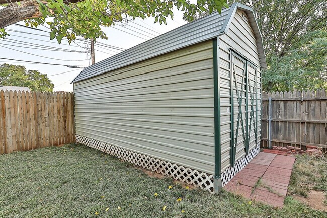 Building Photo - 5506 37th St