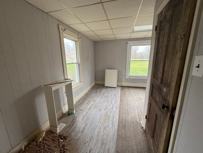 Building Photo - 659 Fisher Hill St