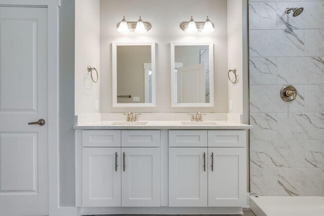 Building Photo - 90 Date Palm Ln