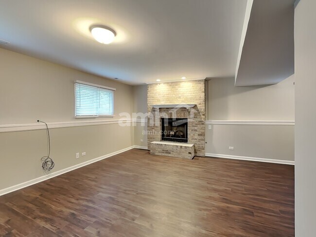 Building Photo - 3612 Fawn Ln