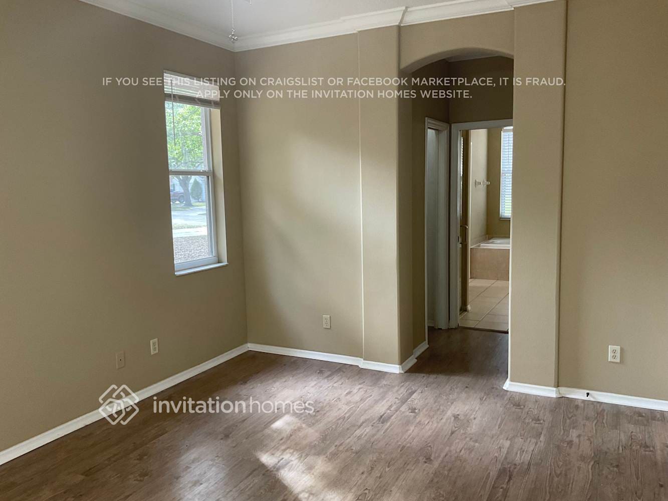 Building Photo - 14814 7th Ave E