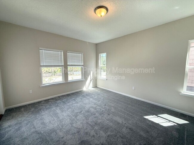 Building Photo - 2929 Fleur Ln